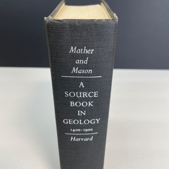 A Source Book of Geology 1400-1900 by Mather and Mason - Picture 2 of 5